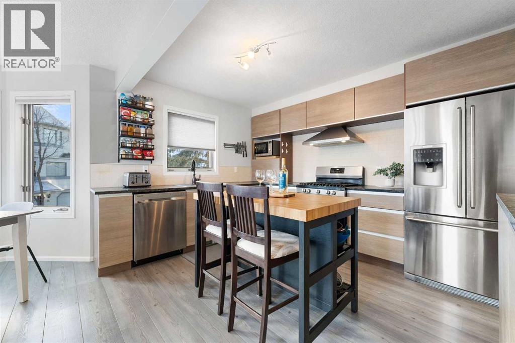 60 Prominence View Sw, Calgary, Alberta T3H 3M8 - Photo 6 - A2280589