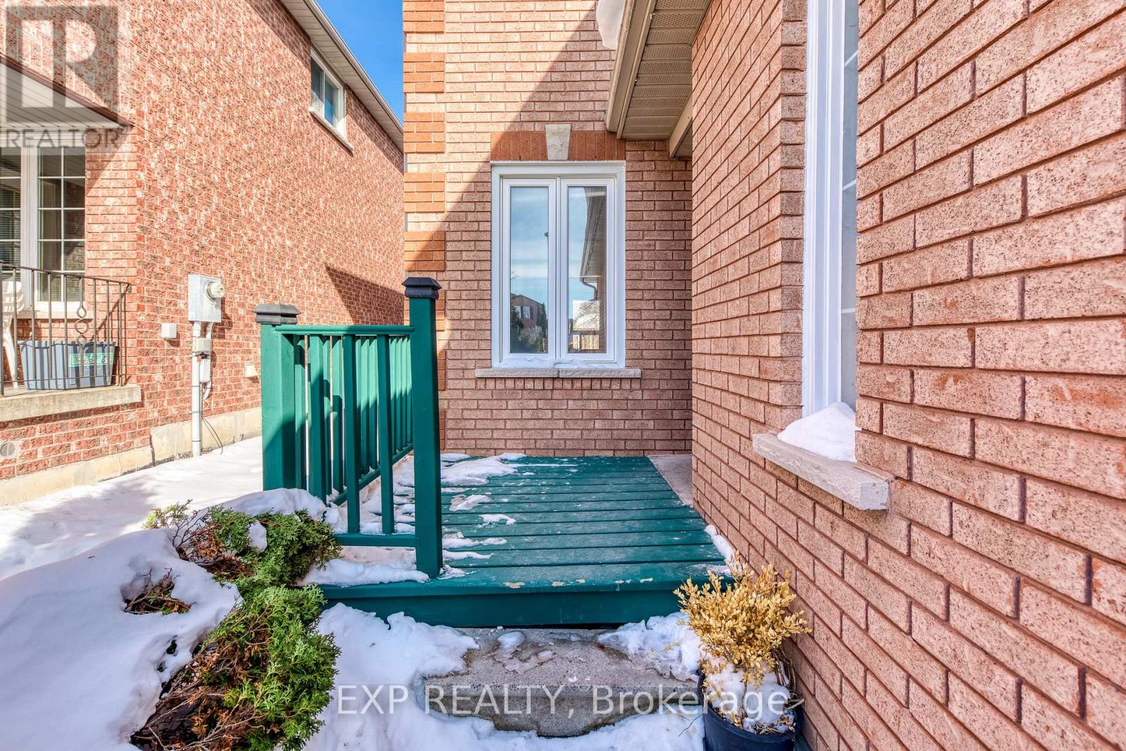 4719 Rosebush Road, Mississauga, Ontario  L5M 5H4 - Photo 2 - W12788350