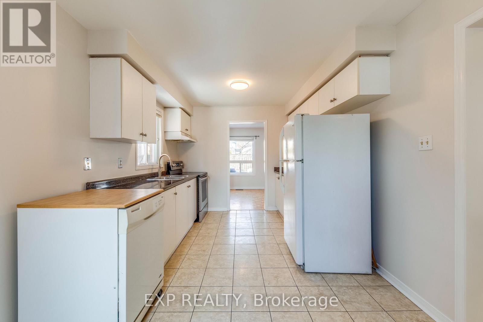 4719 Rosebush Road, Mississauga, Ontario  L5M 5H4 - Photo 6 - W12788350