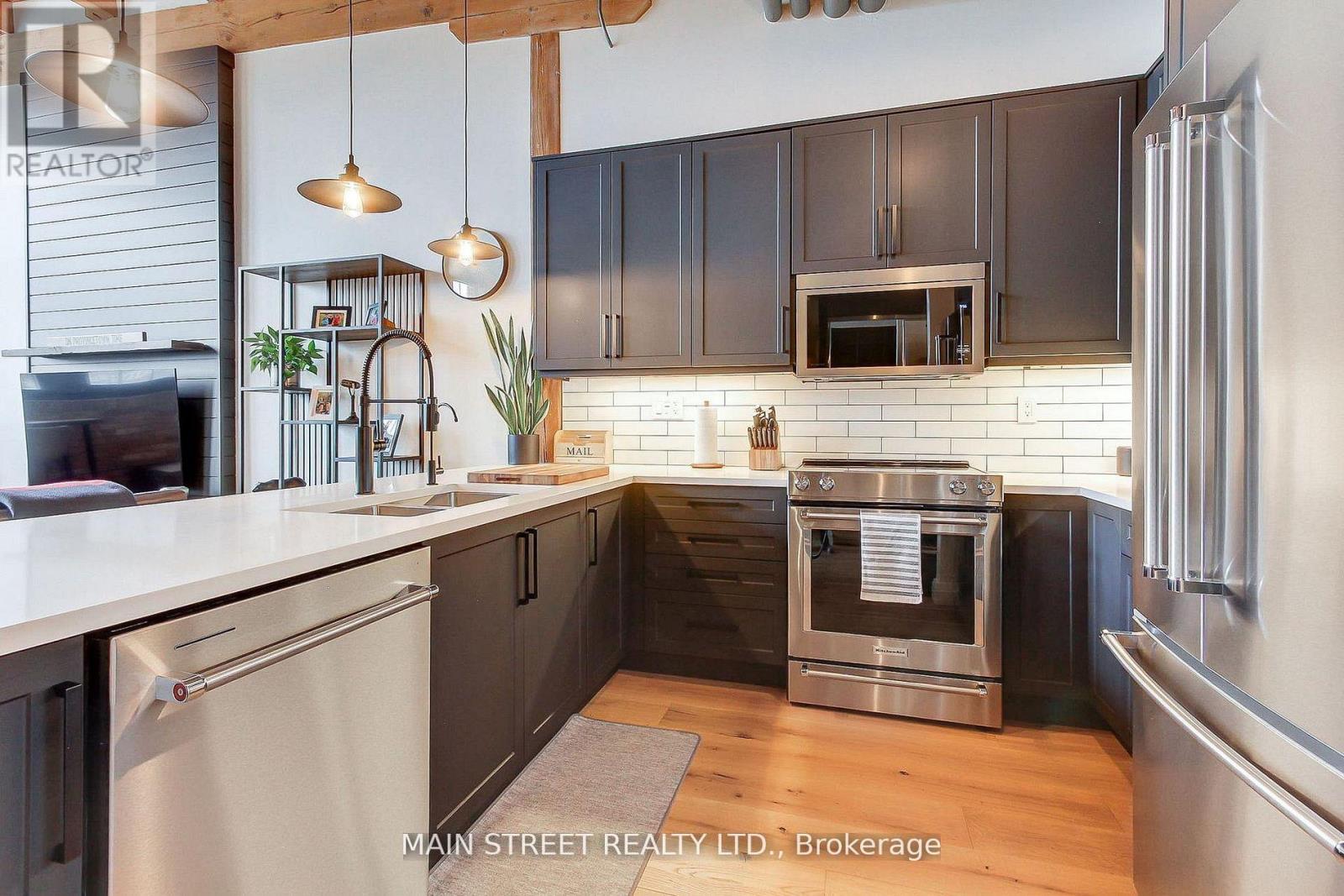 310 - 543 Timothy Street W, Newmarket, Ontario  L3Y 1R1 - Photo 10 - N12789358