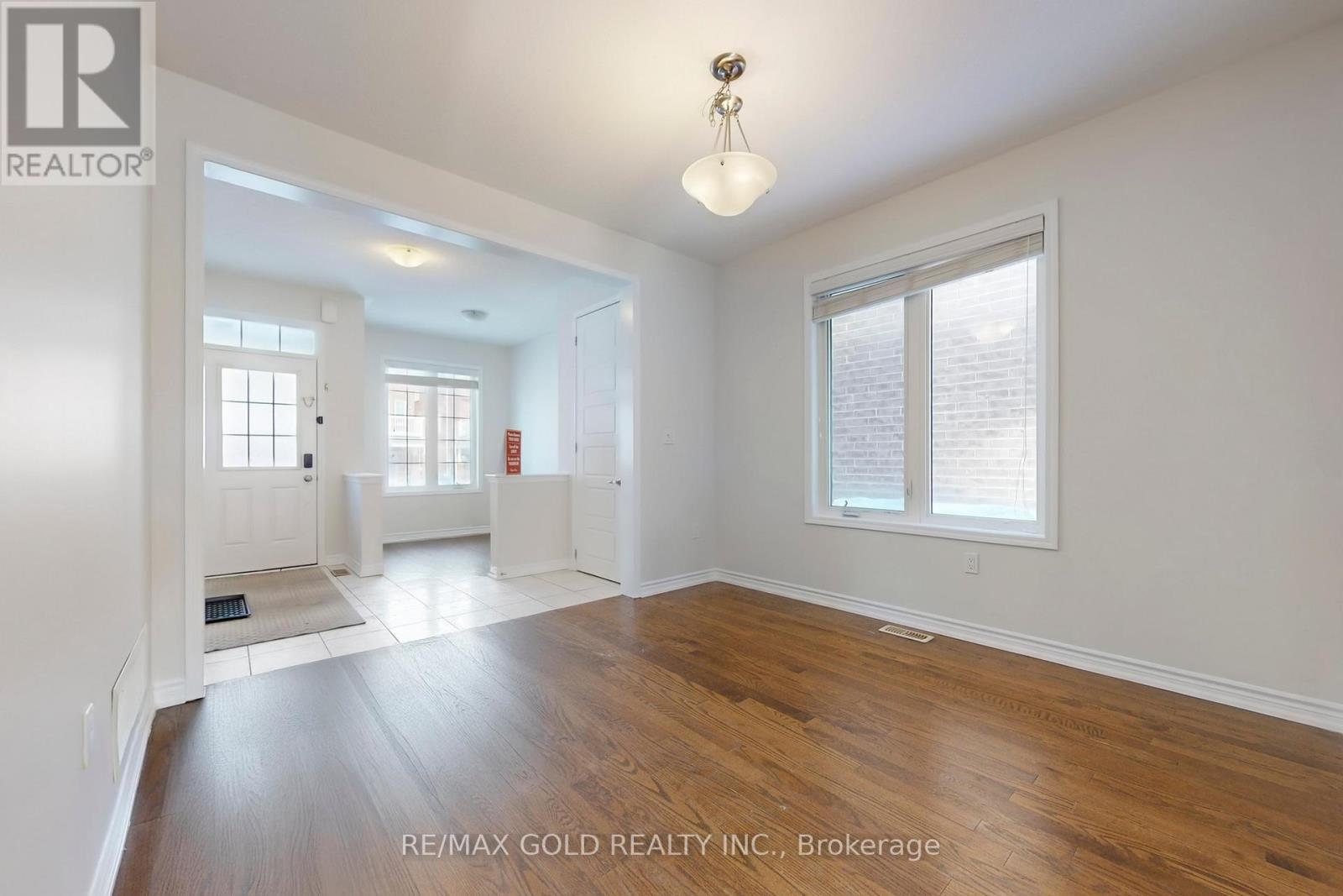 174 Lemieux Court, Milton, Ontario  L9E 1E9 - Photo 16 - W12789362