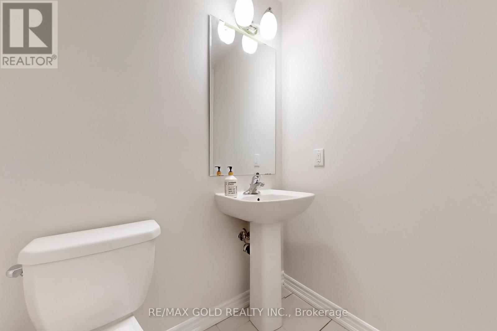 174 Lemieux Court, Milton, Ontario  L9E 1E9 - Photo 23 - W12789362