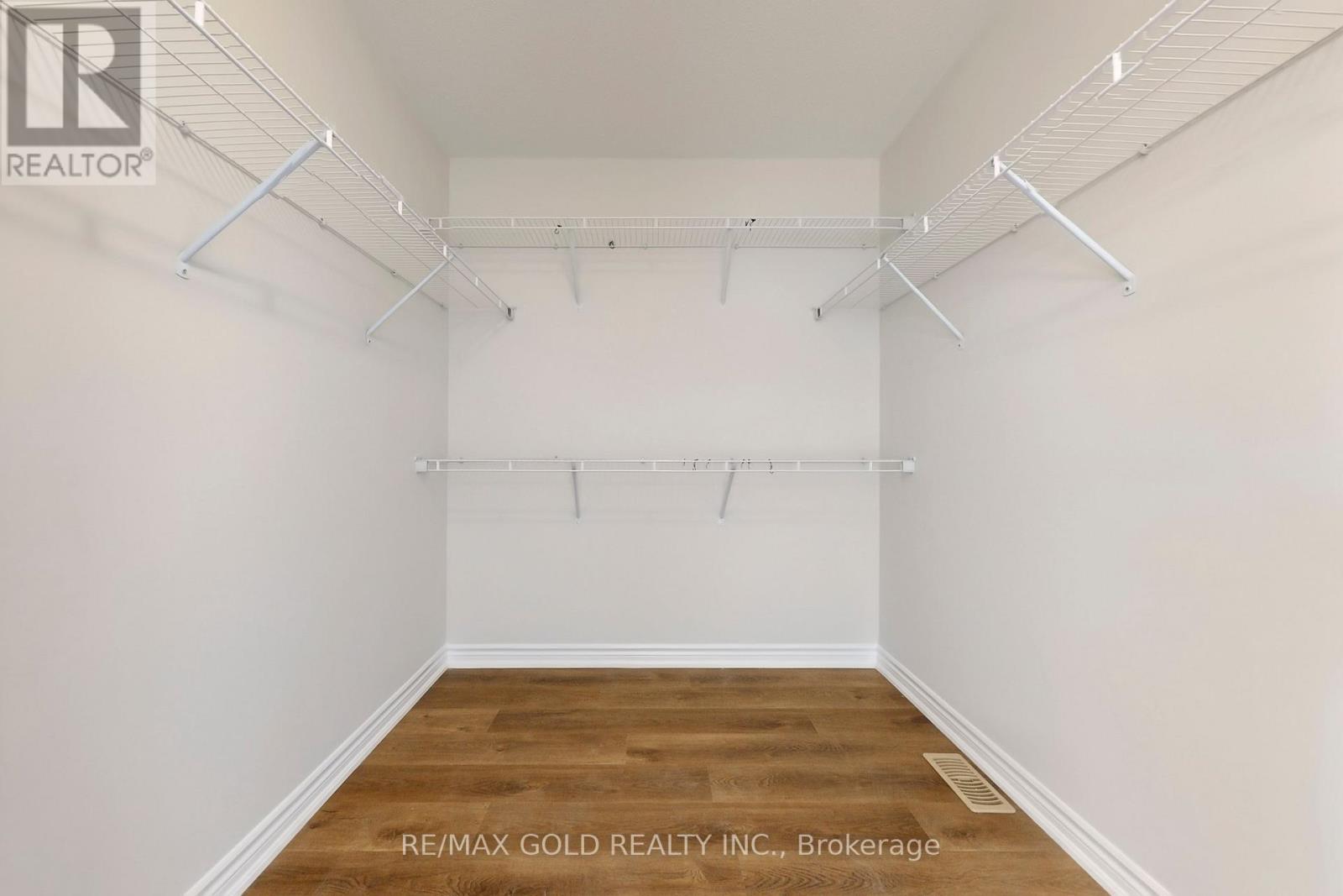 174 Lemieux Court, Milton, Ontario  L9E 1E9 - Photo 31 - W12789362