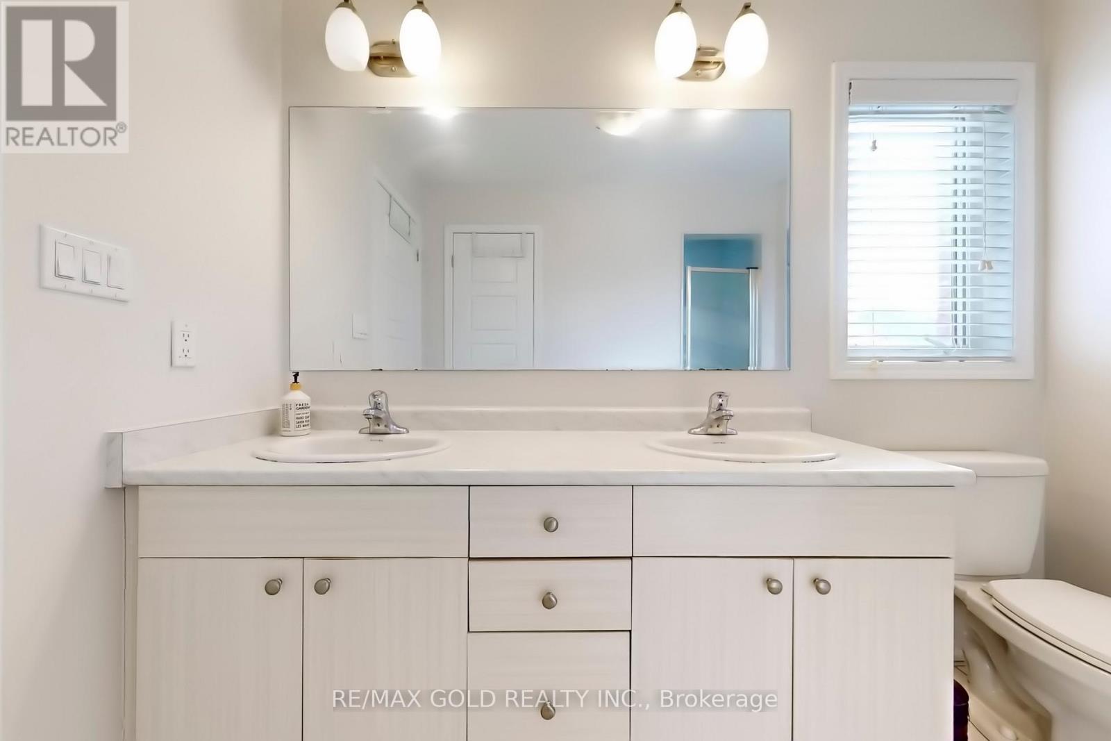 174 Lemieux Court, Milton, Ontario  L9E 1E9 - Photo 33 - W12789362