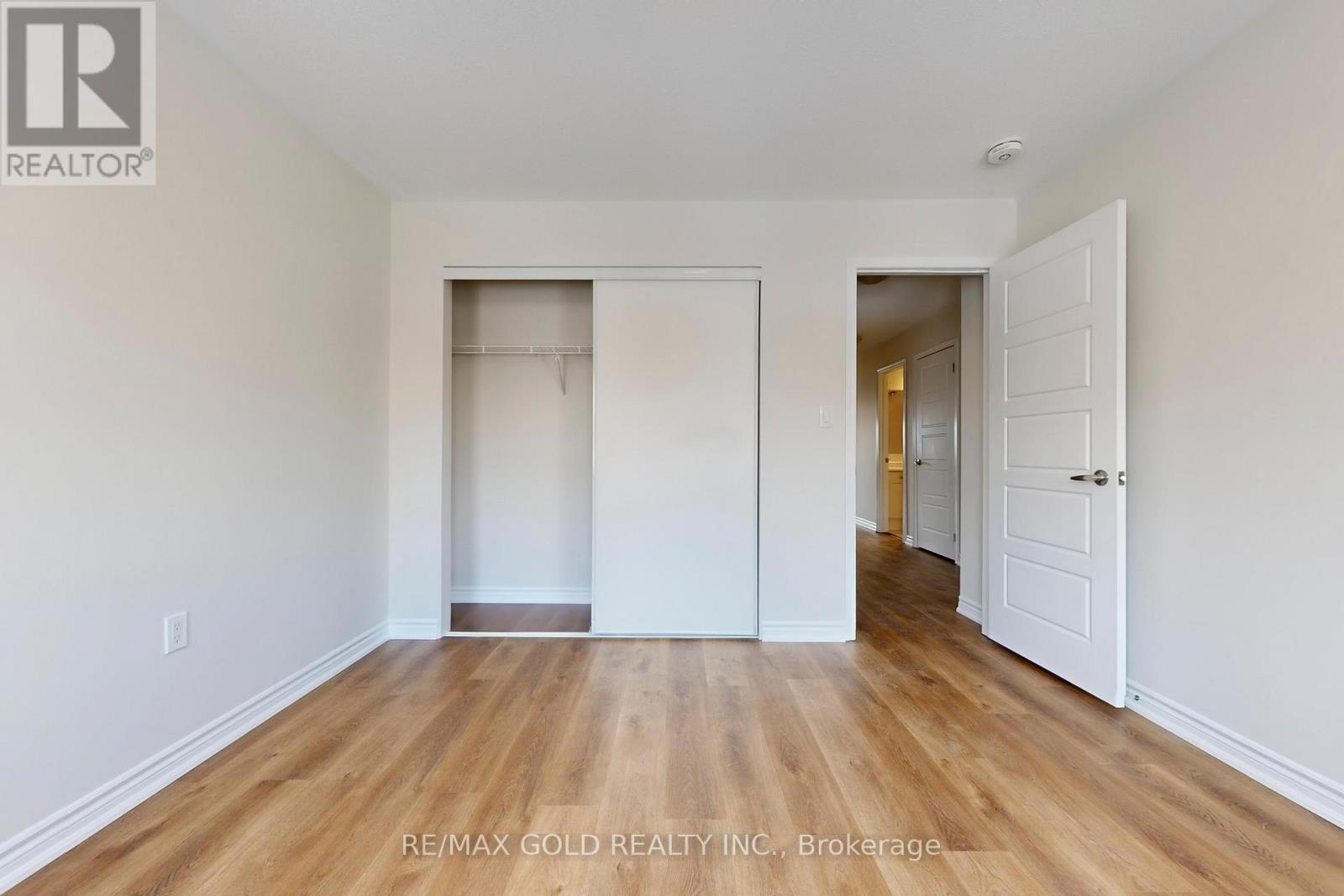 174 Lemieux Court, Milton, Ontario  L9E 1E9 - Photo 35 - W12789362