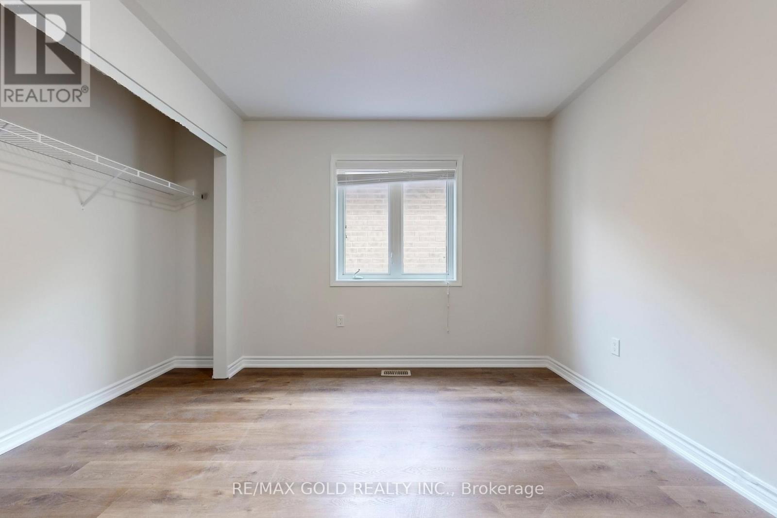 174 Lemieux Court, Milton, Ontario  L9E 1E9 - Photo 37 - W12789362