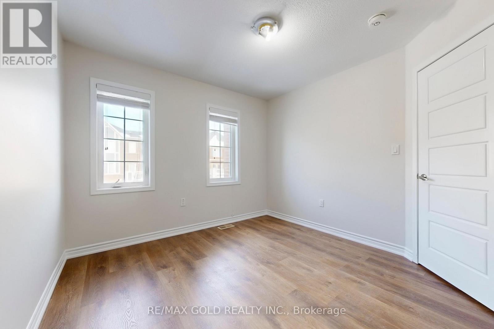 174 Lemieux Court, Milton, Ontario  L9E 1E9 - Photo 42 - W12789362