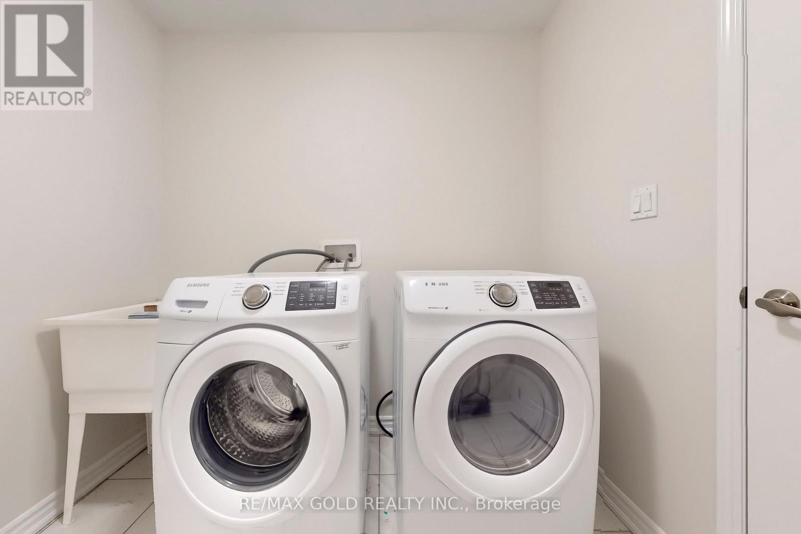 174 Lemieux Court, Milton, Ontario  L9E 1E9 - Photo 46 - W12789362