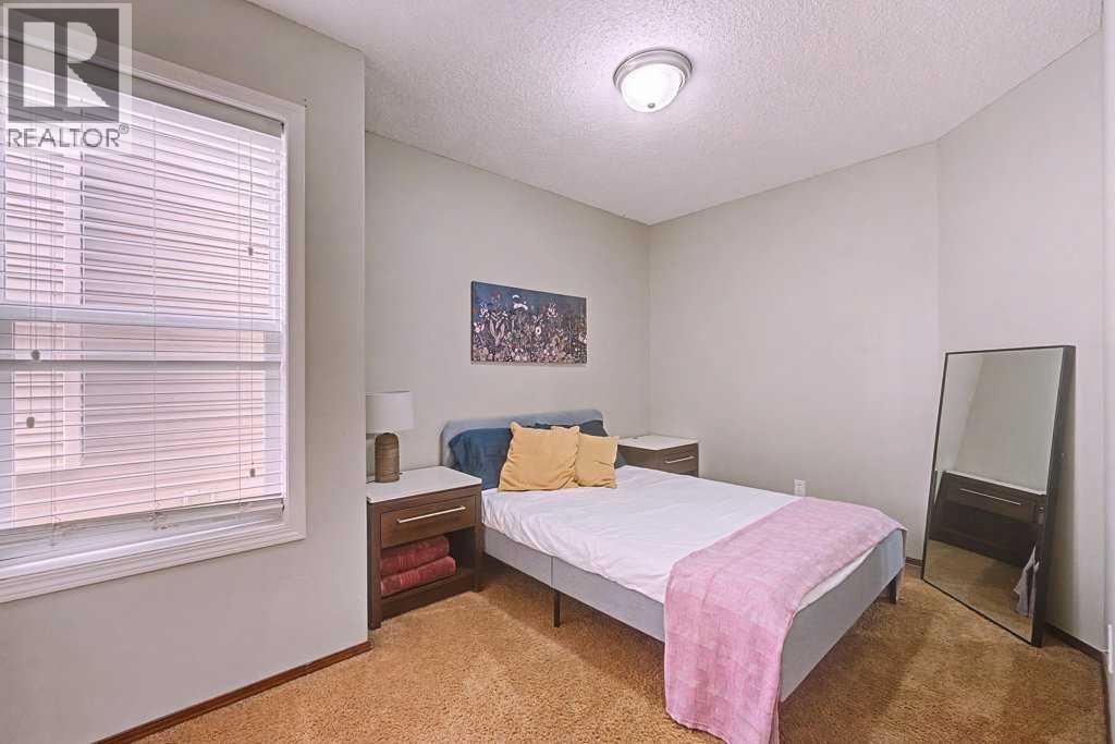 154 New Brighton Lane Se, Calgary, Alberta T2E 0E2 - Photo 27 - A2284696