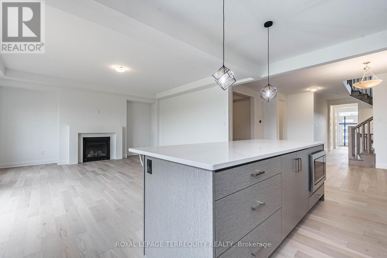 150 Forestwalk Street, Kitchener, Ontario  N2R 0S9 - Photo 14 - X12789342