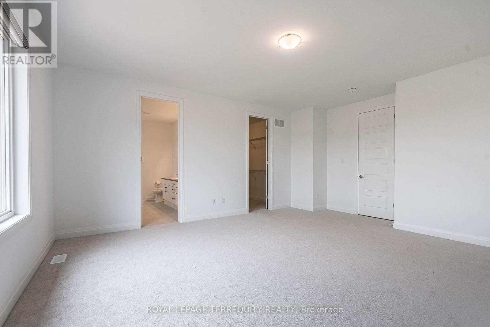 150 Forestwalk Street, Kitchener, Ontario  N2R 0S9 - Photo 21 - X12789342