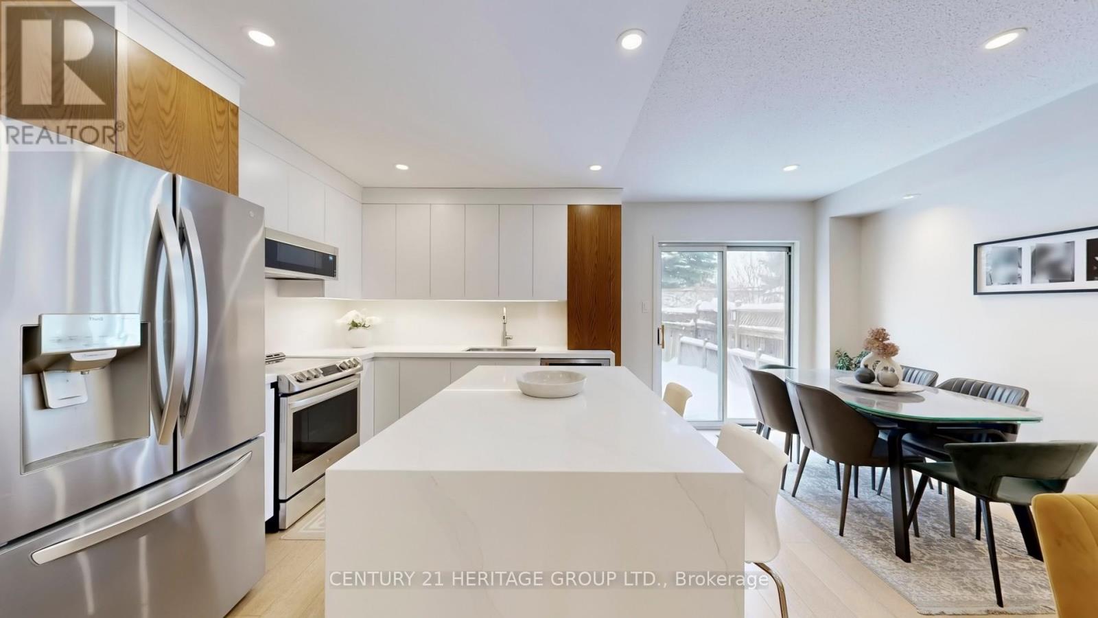 35 Kelso Crescent, Vaughan, Ontario  L6A 2C7 - Photo 12 - N12789372