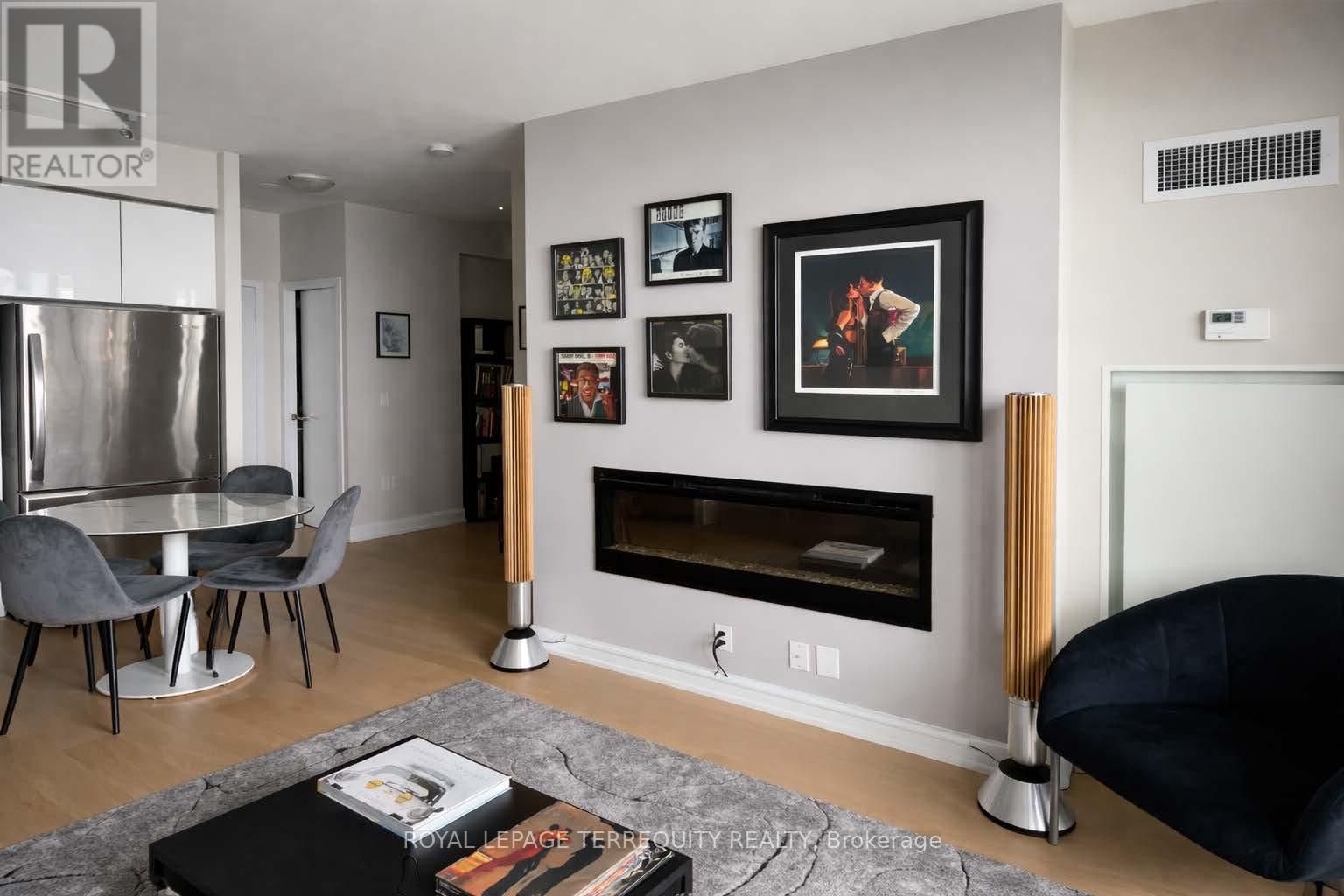 4814 - 30 Shore Breeze Drive, Toronto, Ontario  M8V 0J1 - Photo 10 - W12786430