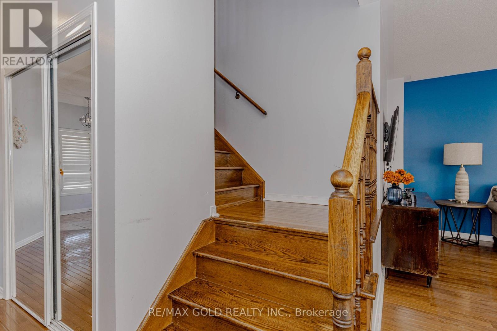 2 Oranmore Crescent, Brampton, Ontario  L6X 0J9 - Photo 16 - W12789160