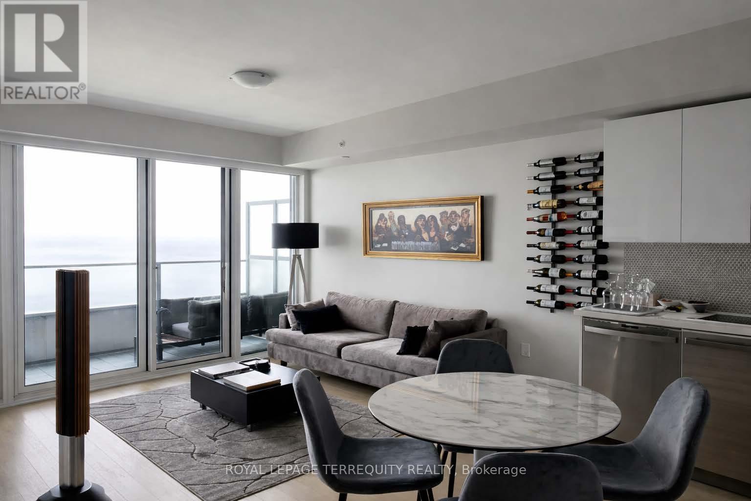 4814 - 30 Shore Breeze Drive, Toronto, Ontario  M8V 0J1 - Photo 9 - W12786652