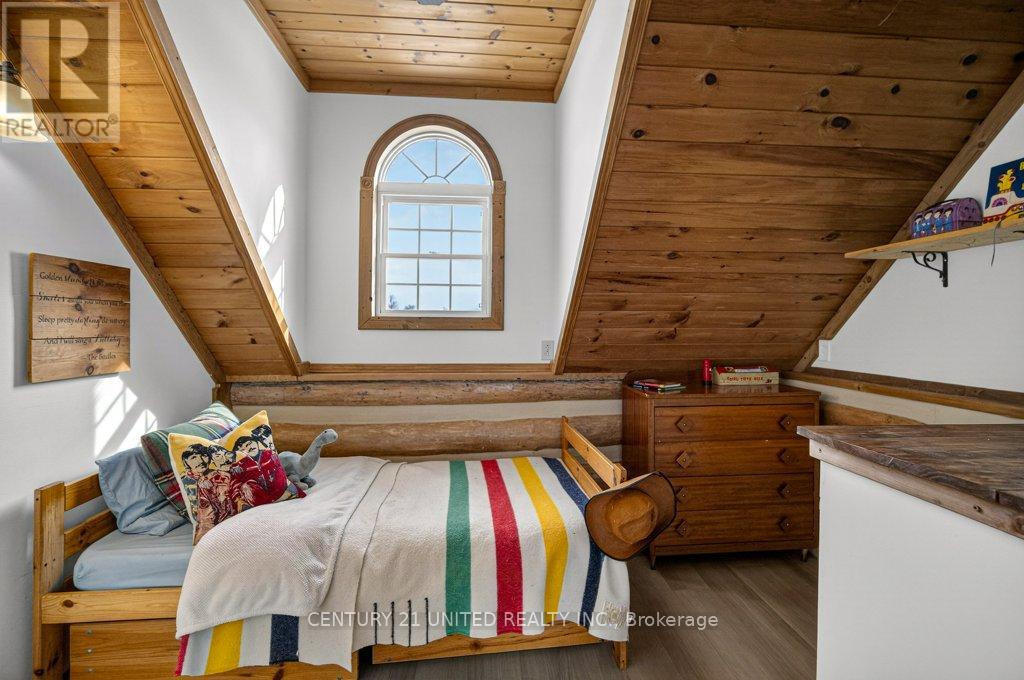 1074 First Line, Douro-Dummer, Ontario  K0L 3A0 - Photo 21 - X12787932