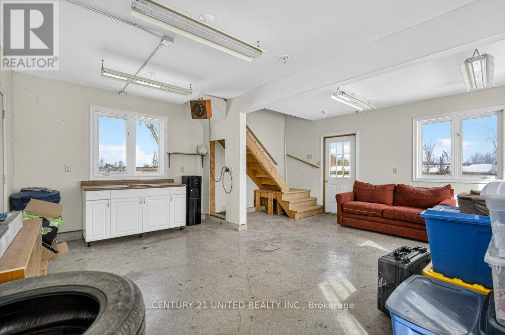 1074 First Line, Douro-Dummer, Ontario  K0L 3A0 - Photo 37 - X12787932