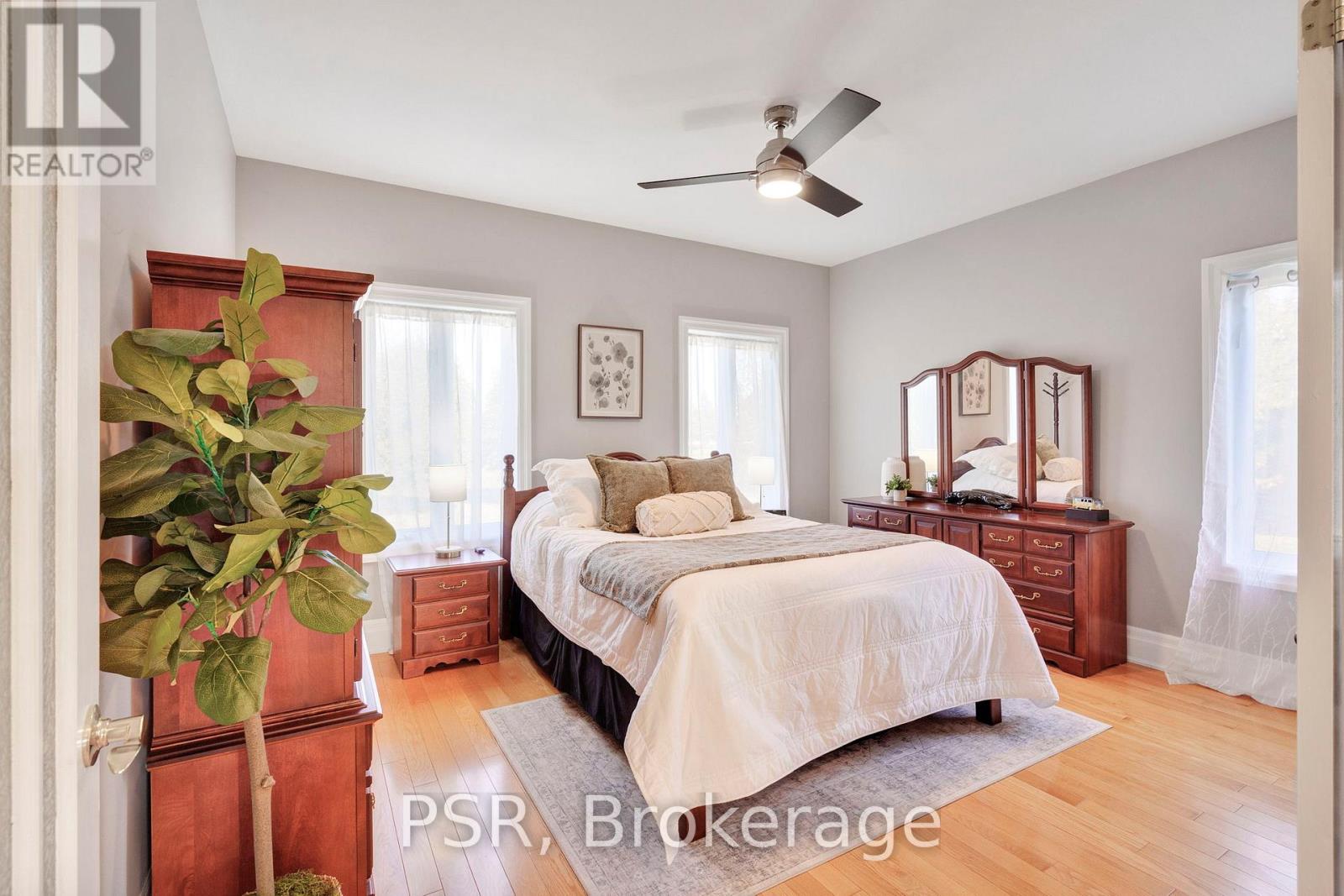 2884 Sunnydale Lane, Ramara, Ontario L0K 1B0 - Photo 19 - S12789468