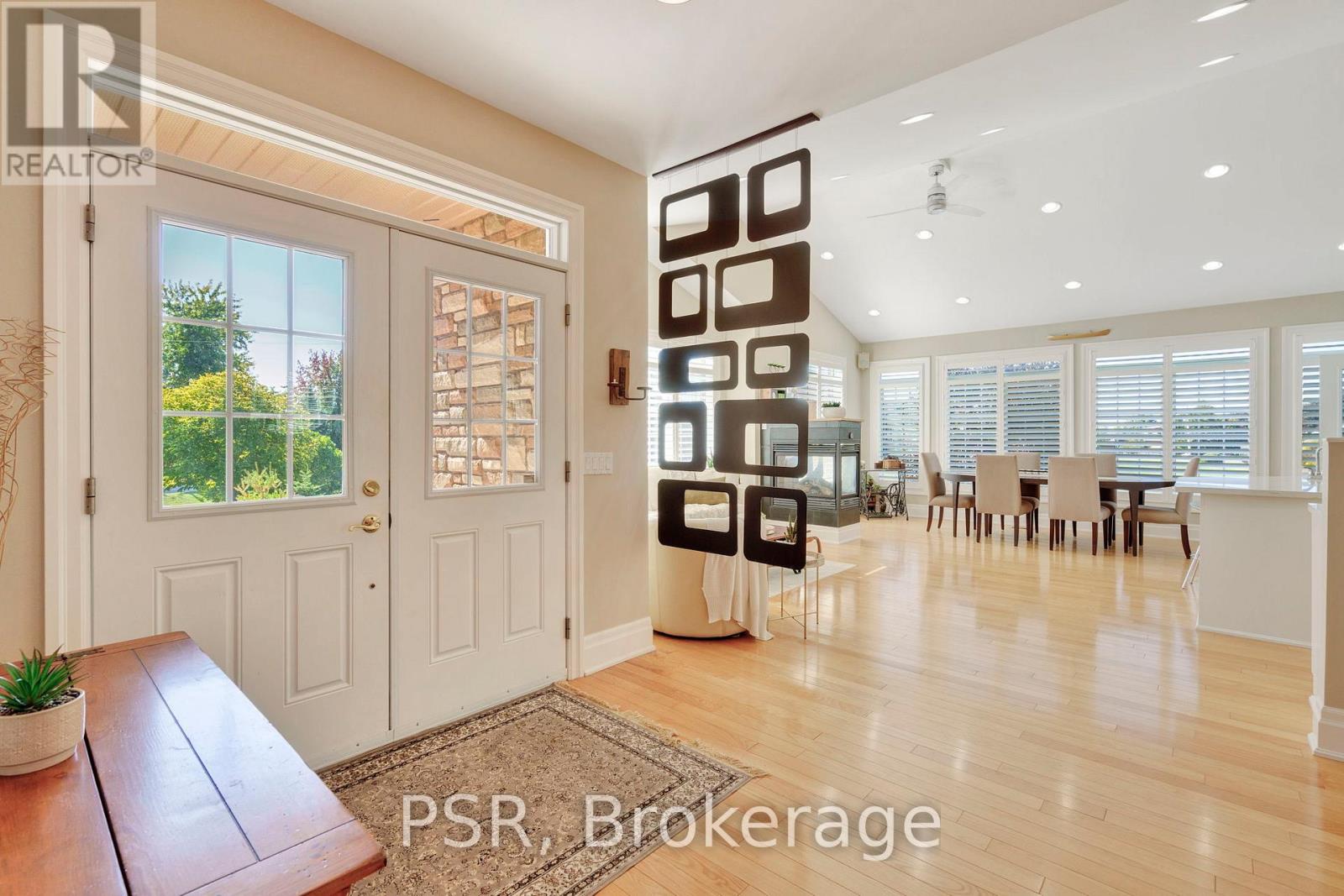 2884 Sunnydale Lane, Ramara, Ontario L0K 1B0 - Photo 4 - S12789468