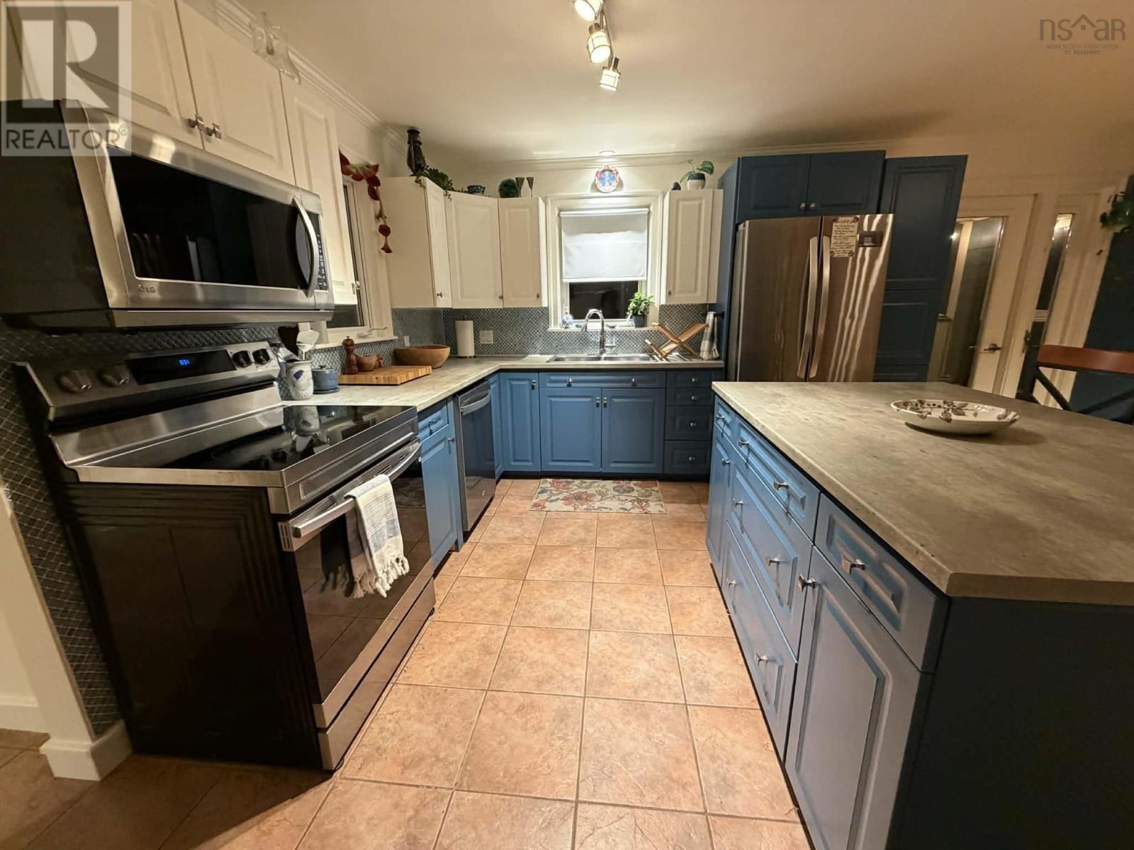 1302 Macgarry Road, Grand Étang, Nova Scotia  B0E 1H0 - Photo 18 - 202602749