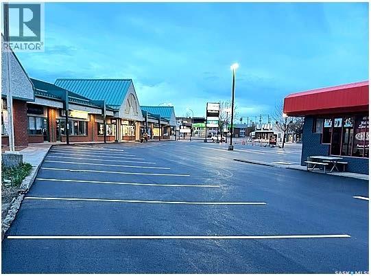 84 - 86 Broadway Street E, Yorkton, Saskatchewan  S3N 0K9 - Photo 4 - SK999859