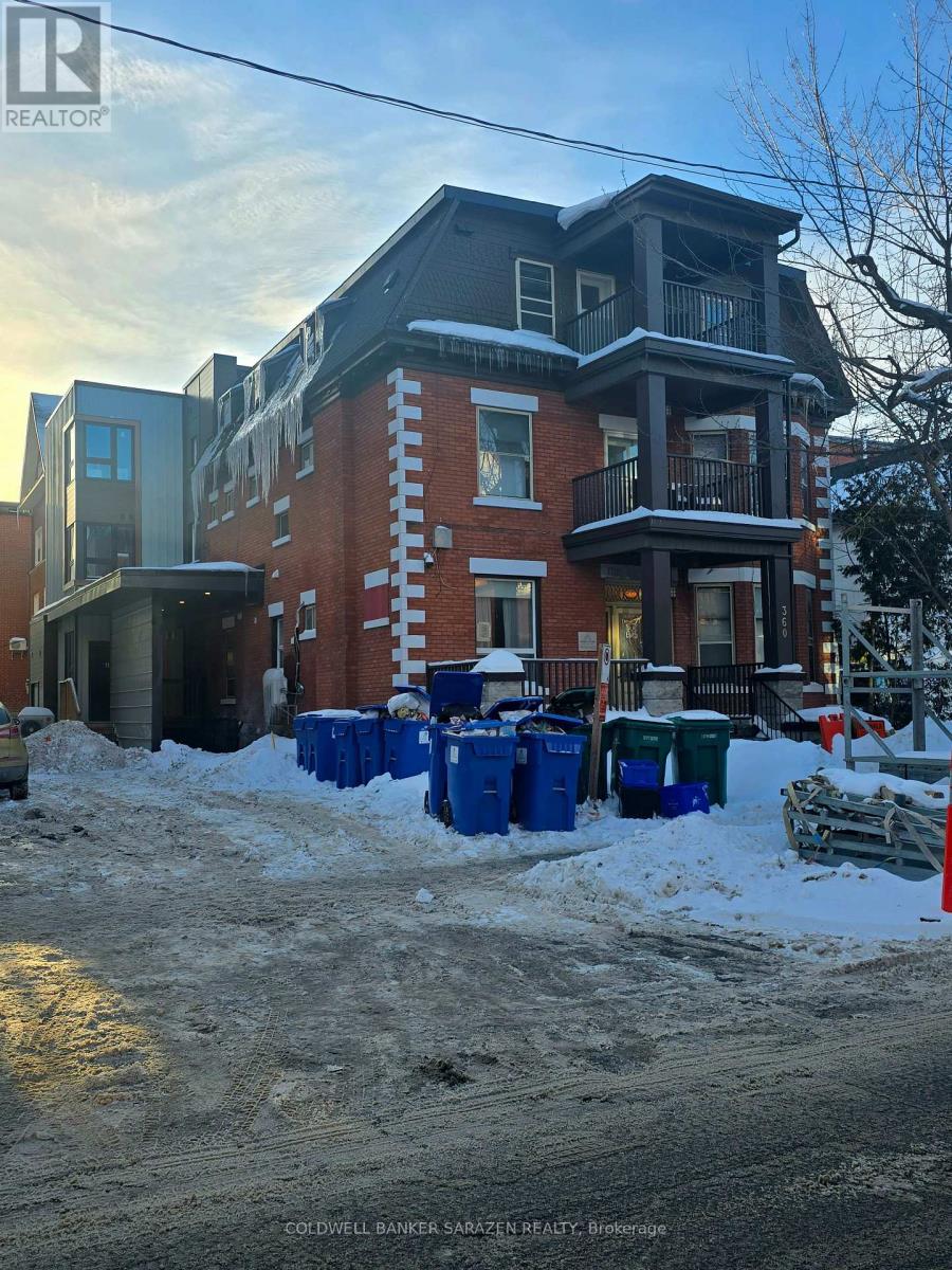 16 - 360 Friel Street S, Ottawa, Ontario  K1N 7W6 - Photo 1 - X12789414