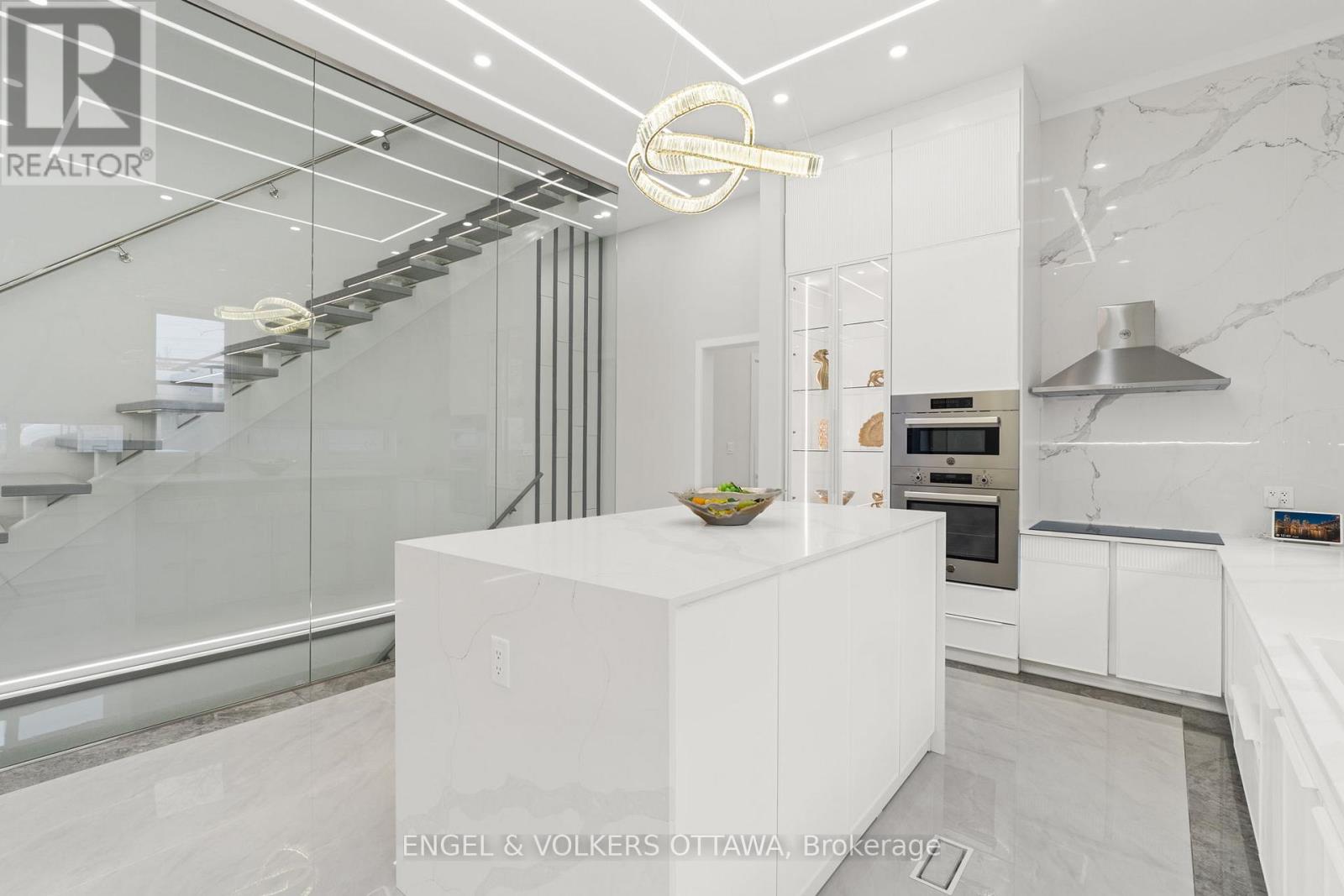 258 Northwestern Avenue, Ottawa, Ontario  K1Y 0M3 - Photo 12 - X12789428