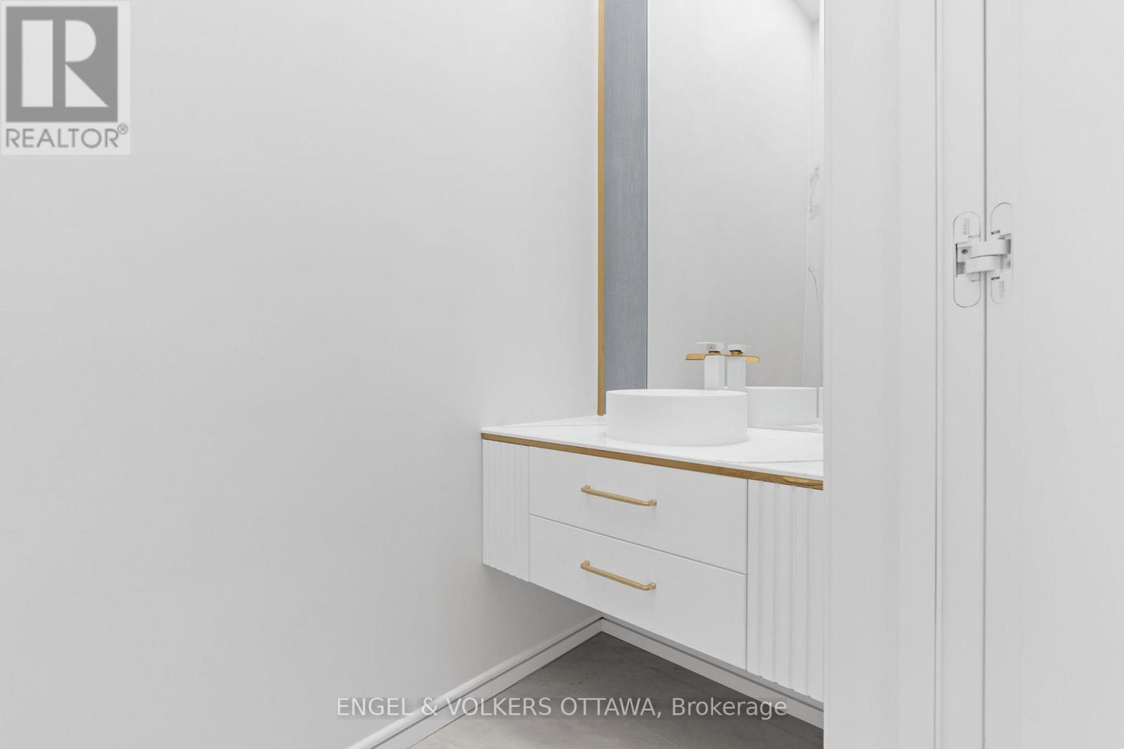 258 Northwestern Avenue, Ottawa, Ontario  K1Y 0M3 - Photo 34 - X12789428