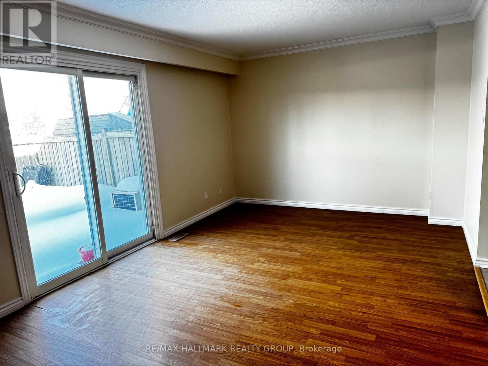 457 D Moodie Drive S, Ottawa, Ontario  K2H 8T6 - Photo 13 - X12648266