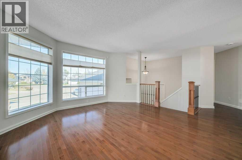 222 Diamond Court Se, Calgary, Alberta  T2C 7C7 - Photo 10 - A2282247