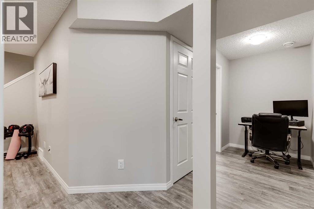 22 Osborne Common Sw, Airdrie, Alberta  T4B 5E3 - Photo 37 - A2285131
