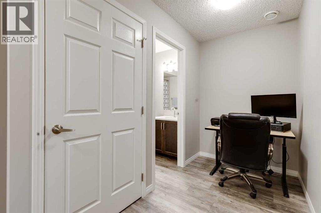 22 Osborne Common Sw, Airdrie, Alberta  T4B 5E3 - Photo 38 - A2285131