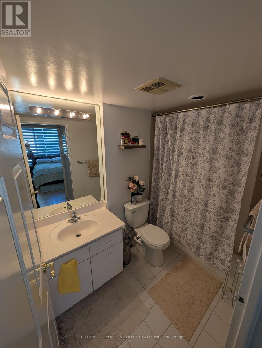 403 - 30 Greenfield Avenue, Toronto, Ontario  M2N 6N3 - Photo 8 - C12789422