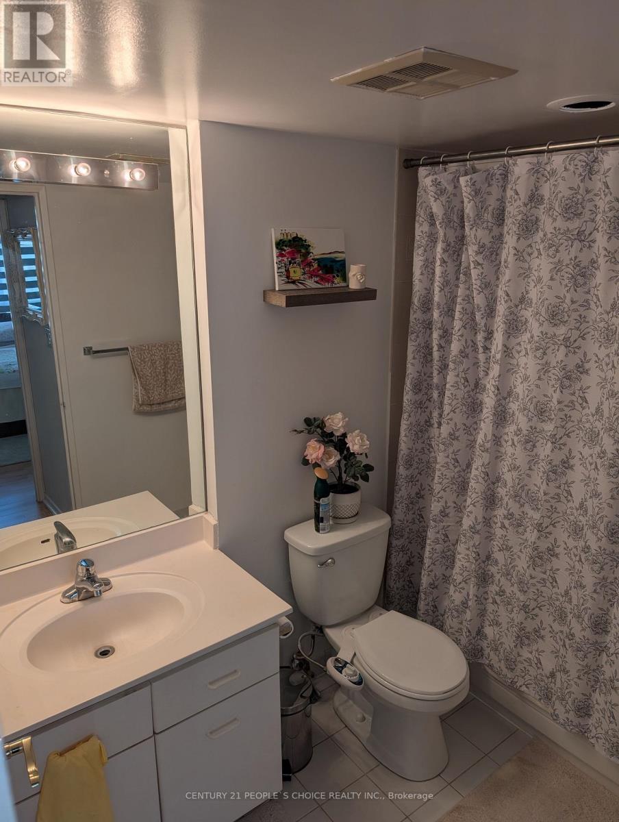 403 - 30 Greenfield Avenue, Toronto, Ontario  M2N 6N3 - Photo 9 - C12789422