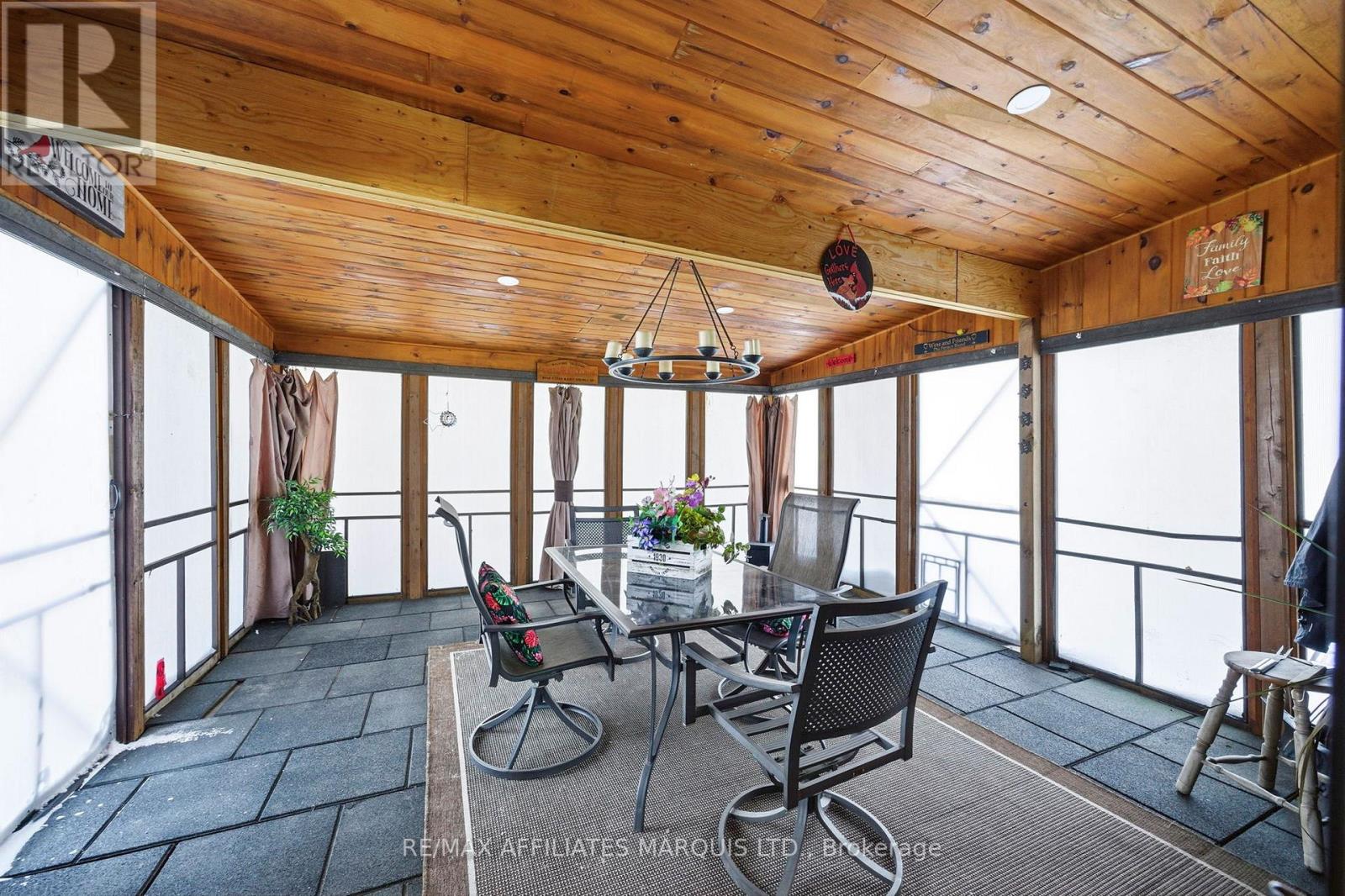 16985 Headline Road, South Stormont, Ontario  K0C 1P0 - Photo 21 - X12789456