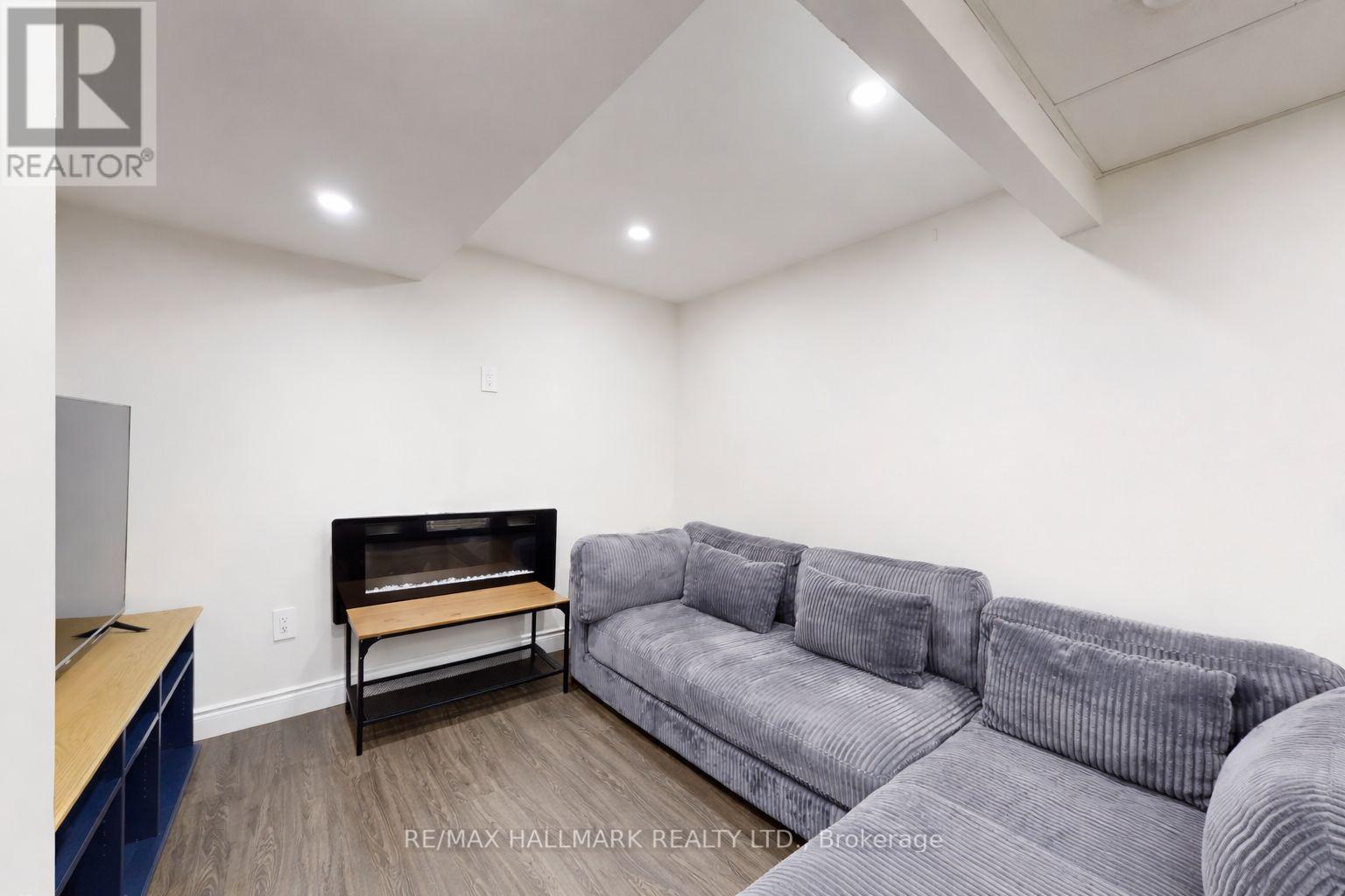 11 Martina Crescent, Vaughan, Ontario  L4H 3B6 - Photo 26 - N12789394