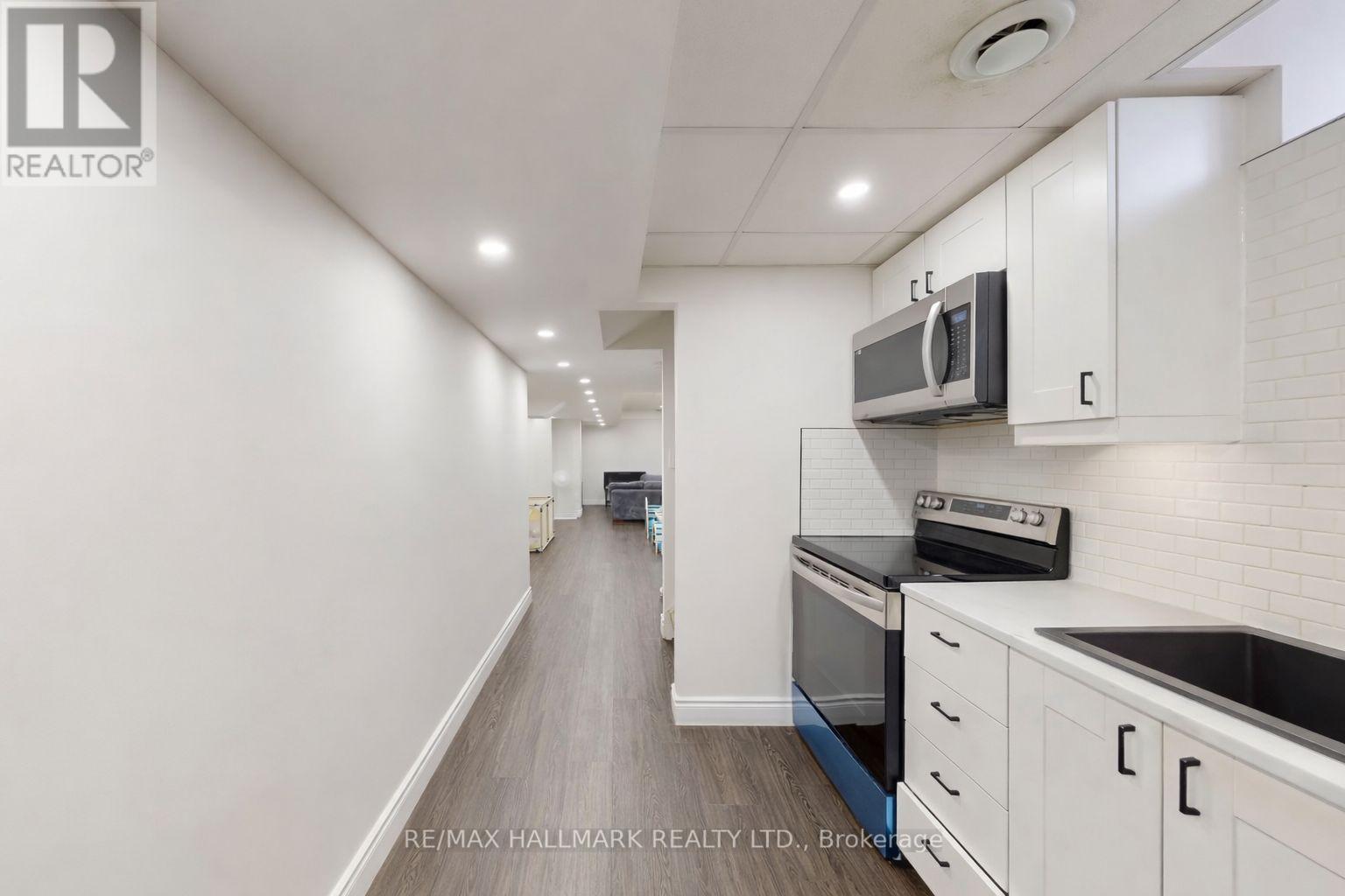 11 Martina Crescent, Vaughan, Ontario  L4H 3B6 - Photo 30 - N12789394