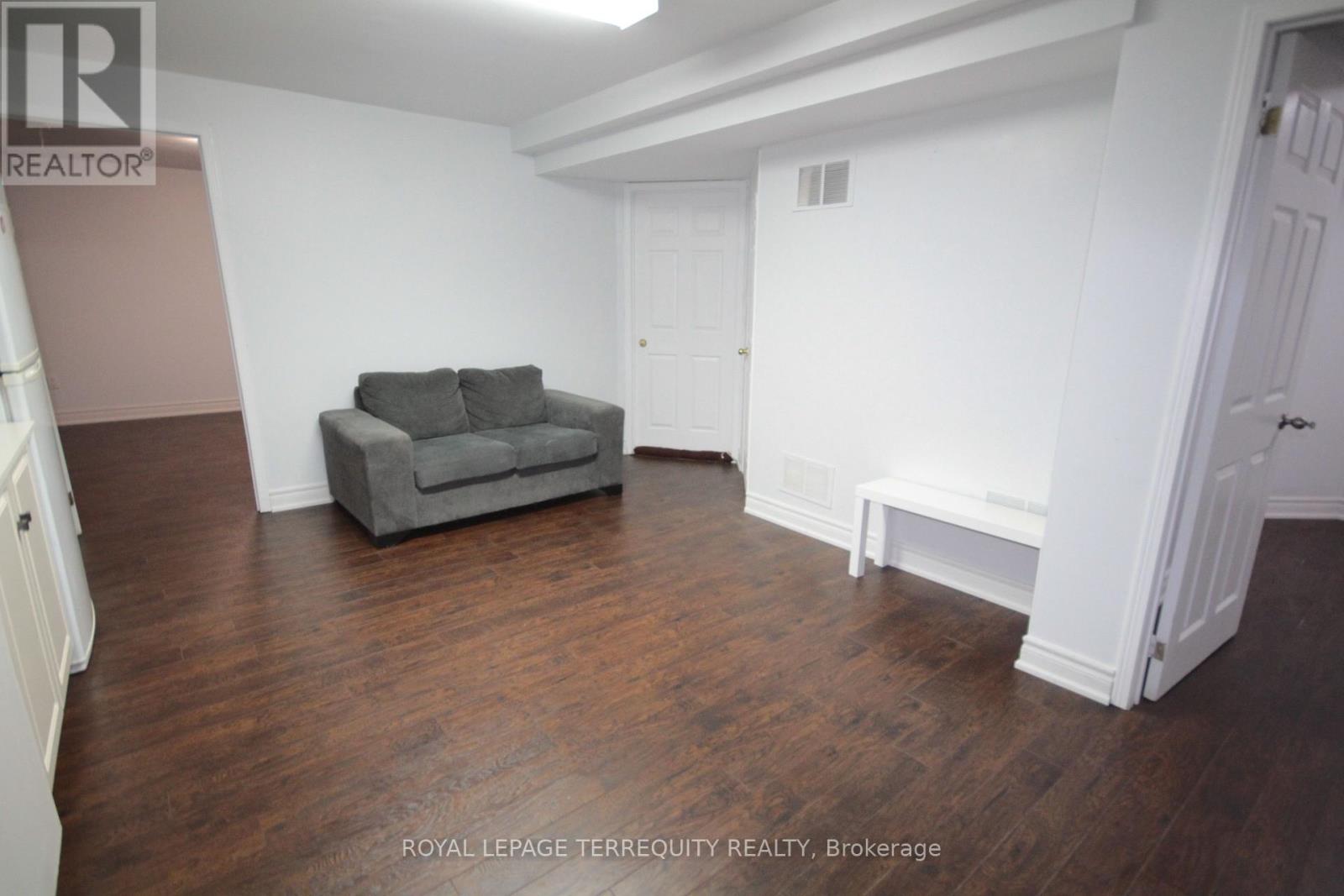 Basement - 39 Joycedale Street, Markham, Ontario  L3S 3G9 - Photo 6 - N12789458
