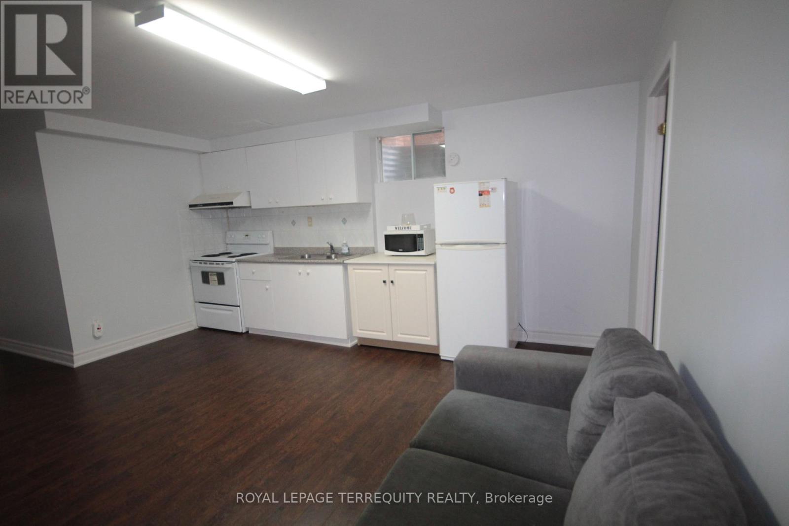 Basement - 39 Joycedale Street, Markham, Ontario  L3S 3G9 - Photo 9 - N12789458