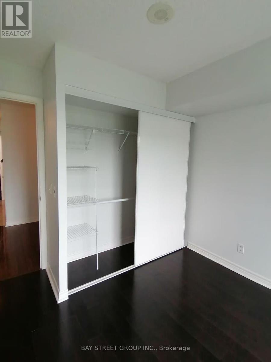 515 - 51 Lower Simcoe Street, Toronto, Ontario  M5J 3A2 - Photo 12 - C12653640