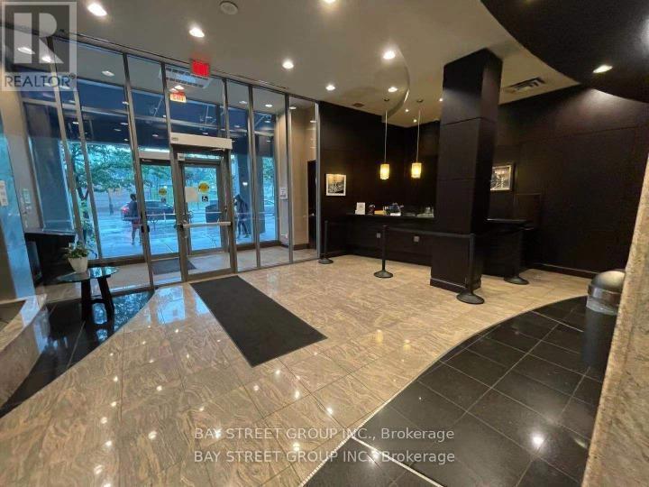 515 - 51 Lower Simcoe Street, Toronto, Ontario  M5J 3A2 - Photo 4 - C12653640