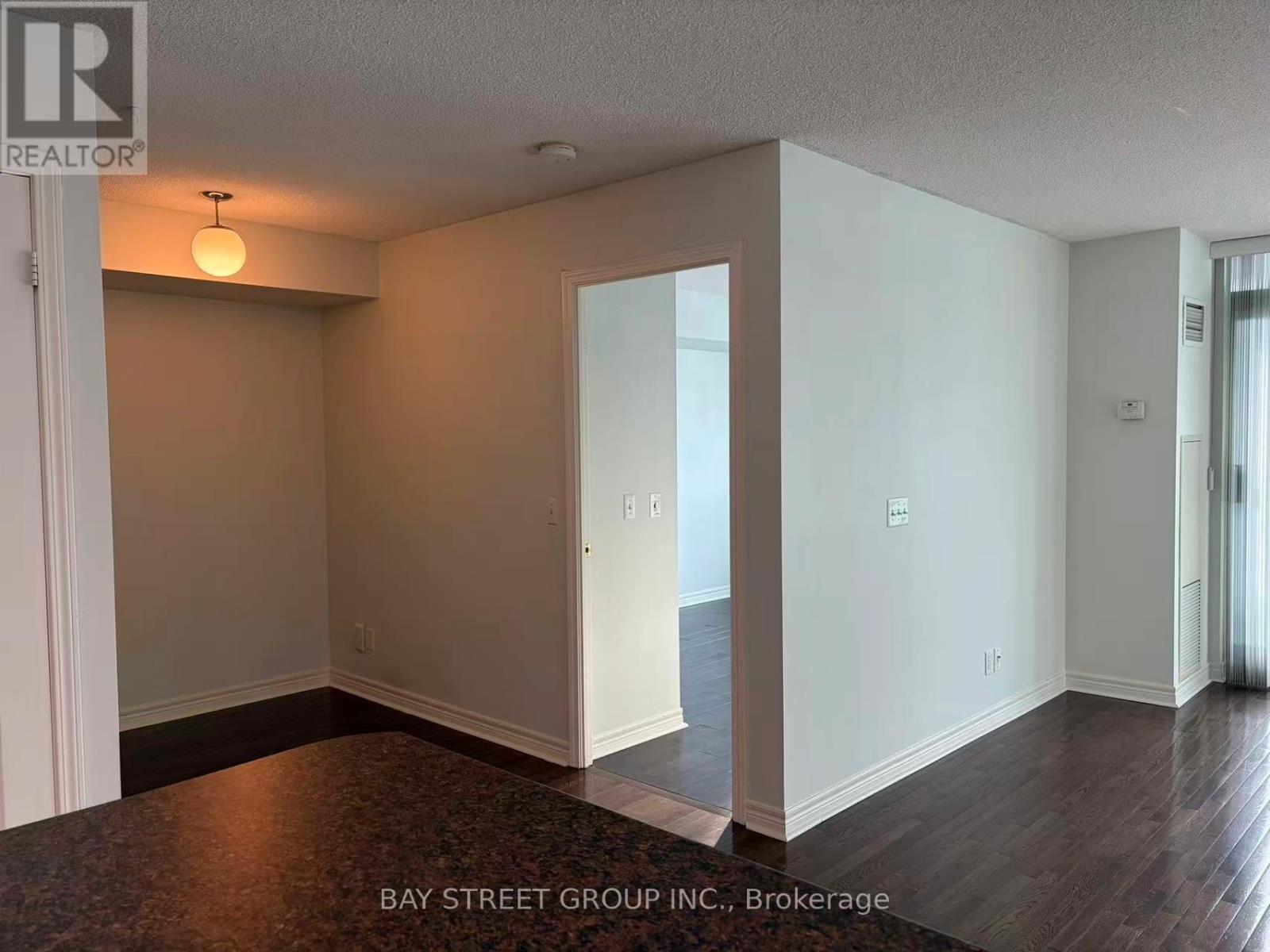 515 - 51 Lower Simcoe Street, Toronto, Ontario  M5J 3A2 - Photo 10 - C12653640