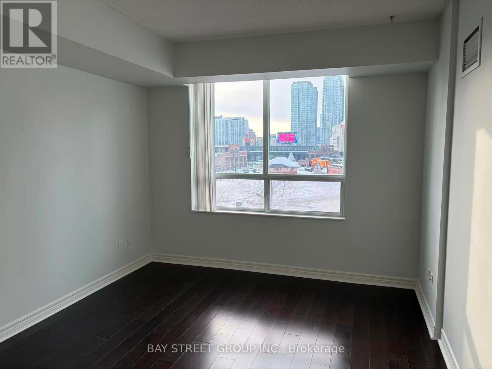 515 - 51 Lower Simcoe Street, Toronto, Ontario  M5J 3A2 - Photo 11 - C12653640