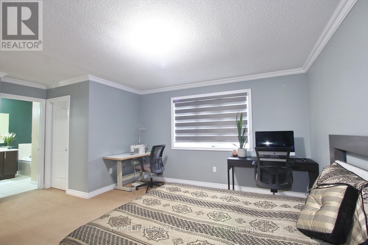 11 Bluffmeadow Street, Brampton, Ontario  L6P 3K3 - Photo 30 - W12789410