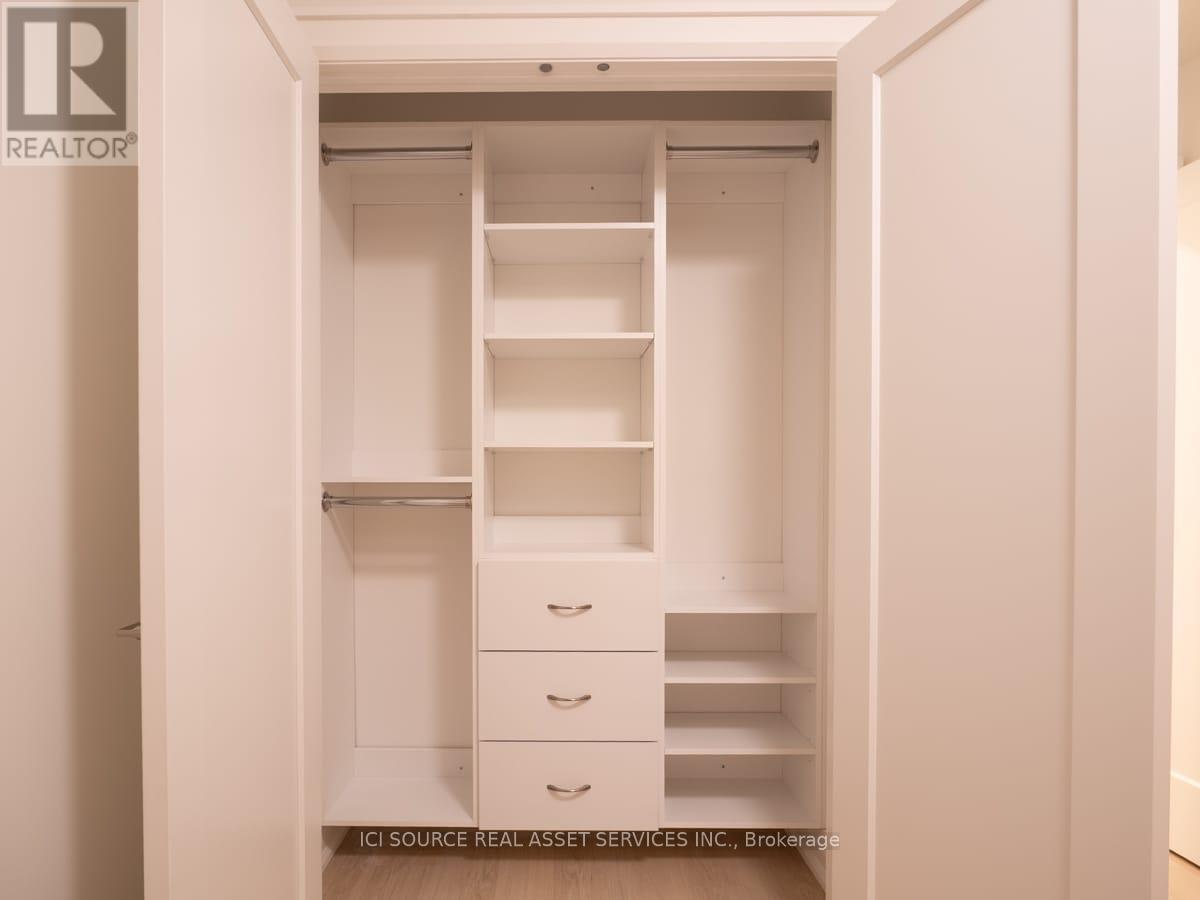 Unit C - 168 Annette Street, Toronto, Ontario  M6P 1P4 - Photo 6 - W12789452