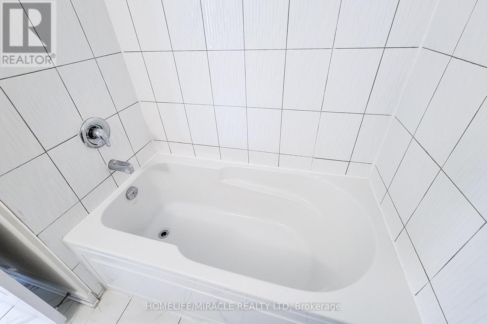 167 Keelson Street, Welland, Ontario  L3B 6C5 - Photo 38 - X12789408