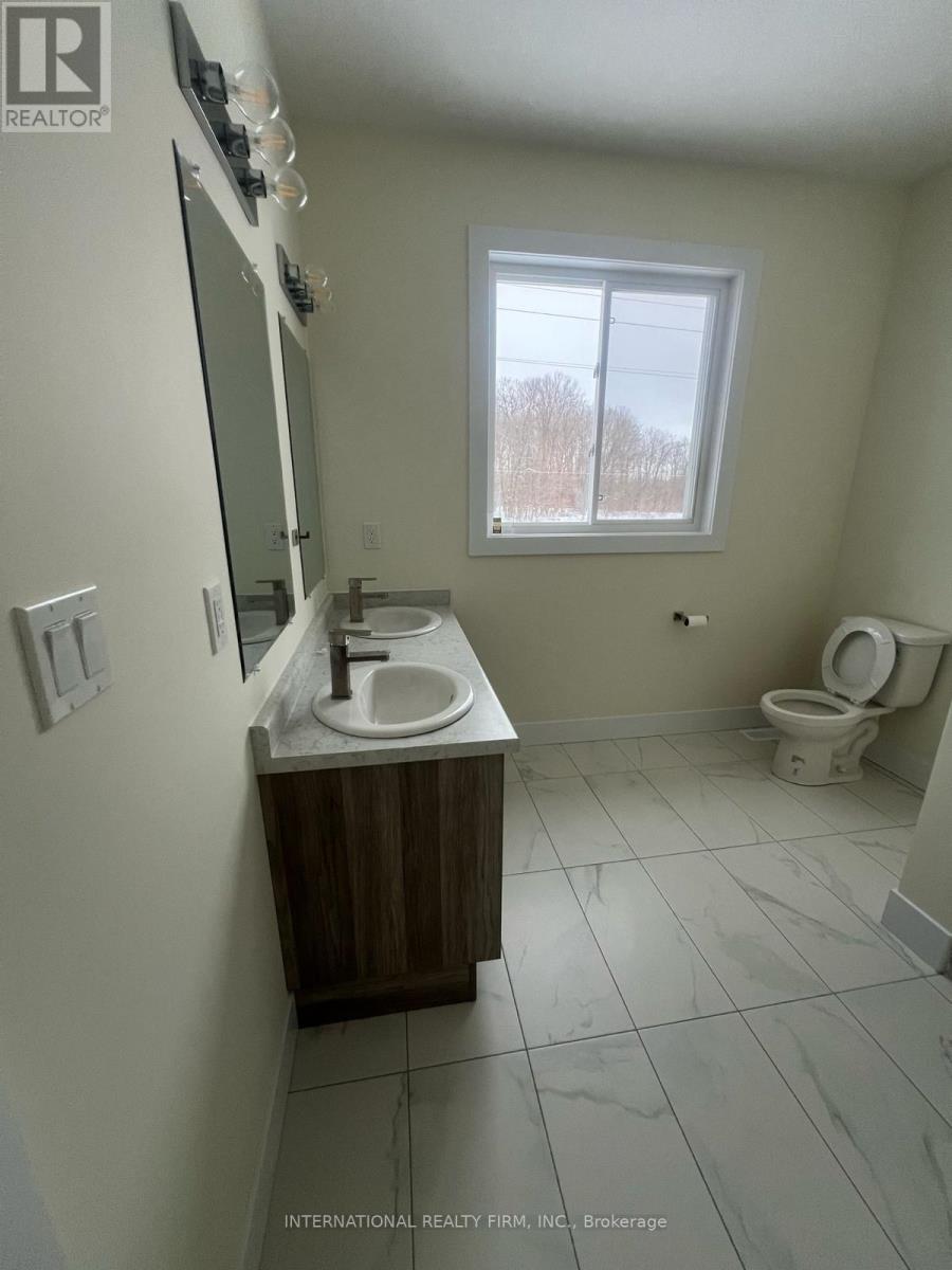 2671 Bobolink Lane, London South, Ontario  N6M 0J9 - Photo 19 - X12789412