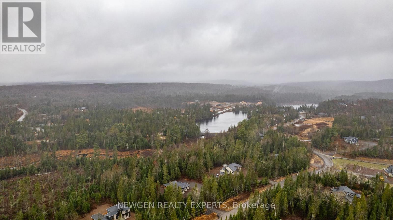 1049 Greensview Drive, Lake Of Bays, Ontario P1H 0K1 - Photo 47 - X12789460