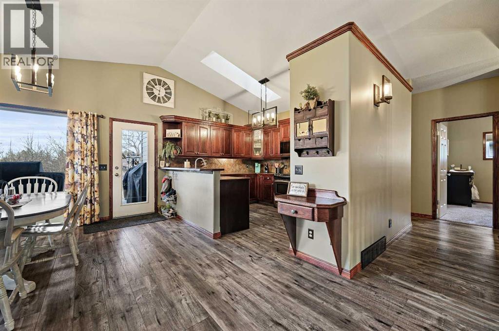 340 Highland Circle, Strathmore, Alberta  T1P 1V5 - Photo 9 - A2282828
