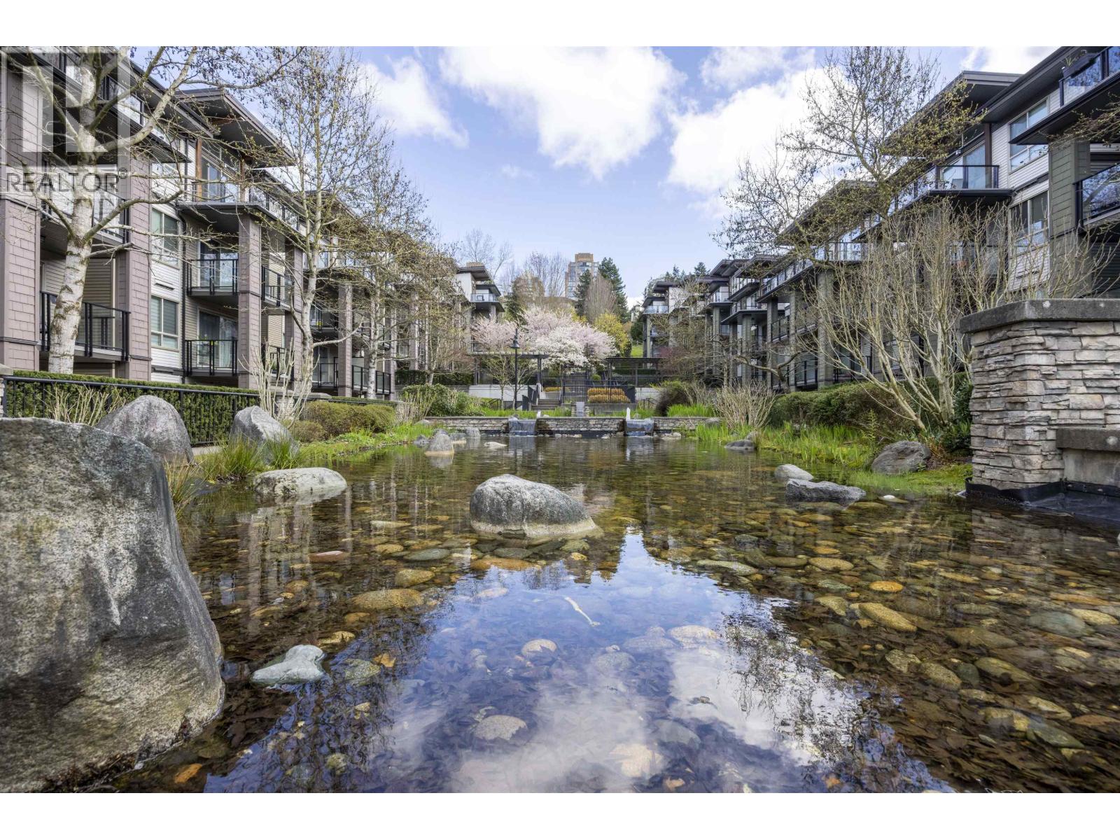 311 7428 BYRNEPARK WALK, Burnaby, British Columbia